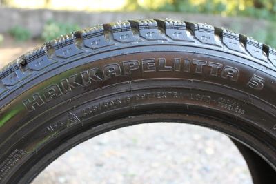 Лот: 5991374. Фото: 1. Зимние шины Nokian Hakkapeliitta... Шины