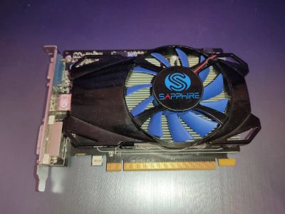 Лот: 19327791. Фото: 1. Sapphire Radeon R7 250 1GD5. Видеокарты