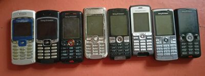 Лот: 25508342. Фото: 1. Sony Ericsson лот телефонов. Кнопочные мобильные телефоны
