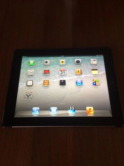 Лот: 8985159. Фото: 1. Продам iPad 4, 16 GB, 6 iOS(очень... Планшеты
