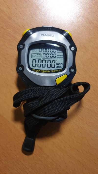 Лот: 18301613. Фото: 1. Секундомер Casio Sports HS-70W. Пульсометры, шагомеры, секундомеры