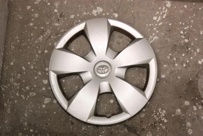 Лот: 3174055. Фото: 1. Оригинальные колпаки Toyota R14. Колпаки