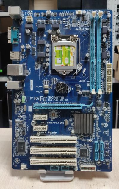 Лот: 20822622. Фото: 1. Мат. плата Gigabyte GA-P61-S3-B3... Материнские платы