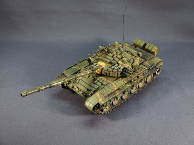 Лот: 14759405. Фото: 1. Модель Т-72Б (2) 1/35. Военная техника