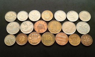 Лот: 8743052. Фото: 1. 20 монет Мира - Одним лотом . Наборы монет