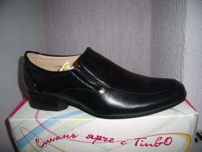 Лот: 7870937. Фото: 1. Туфли школьные, р.32, НОВЫЕ. Туфли