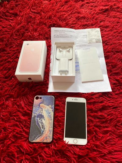 Лот: 15913668. Фото: 1. Iphone 7 Новый, на Гарантии. Смартфоны