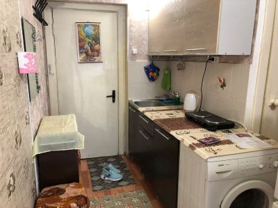 Лот: 17505833. Фото: 1. Сдам гостинку ост.Цирк. ул. Королева... Квартиры, студии