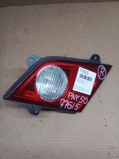 Лот: 21403812. Фото: 1. вставка багажника Nissan Fuga... Двигатель и элементы двигателя
