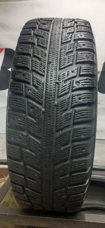 Лот: 19690542. Фото: 1. 215/70R15 98T Kumho I'Zen KW22... Шины