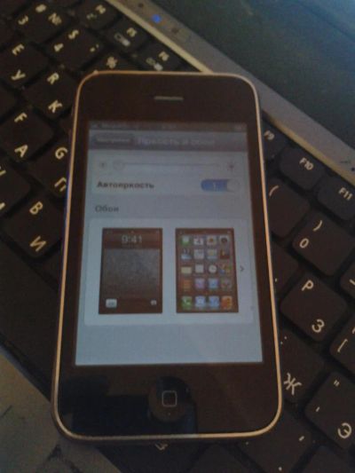 Лот: 4703551. Фото: 1. iphone 3 gs. Смартфоны