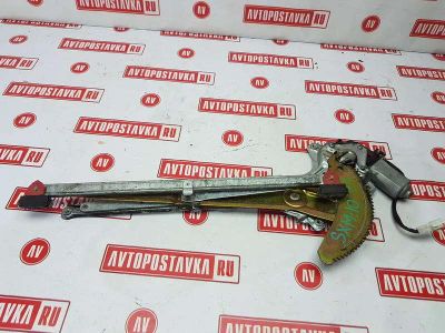 Лот: 20898893. Фото: 1. Стеклоподъемник Toyota Ipsum SXM10G... Кузов