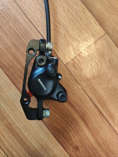 Лот: 21560833. Фото: 1. Тормоз shimano передний гидравлический. Запчасти