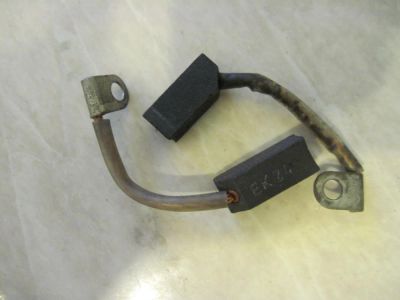 Лот: 5153538. Фото: 1. Щетки генератора JAWA-350 (6V). Запчасти