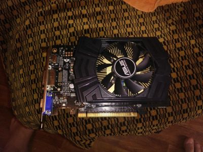 Лот: 8405882. Фото: 1. Видеокарта ASUS GeForce GTX 750. Видеокарты