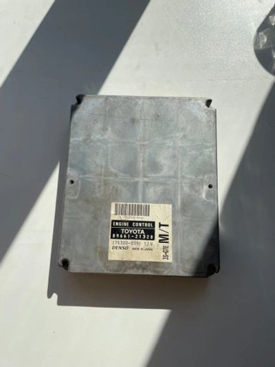 Лот: 17920349. Фото: 1. Блок управления двигателем, efi... Электрооборудование