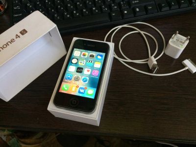 Лот: 9534788. Фото: 1. Продам iphone 4s. Смартфоны