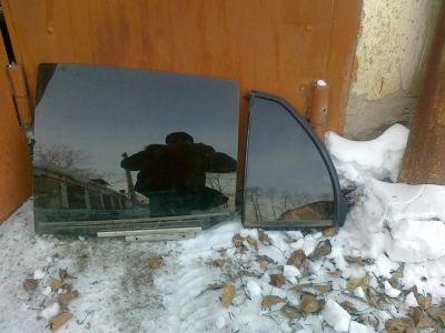 Лот: 3640450. Фото: 1. стекло двери заднее левое тойота... Кузов