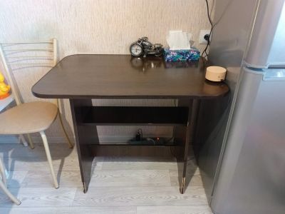 Лот: 25610341. Фото: 1. Стол кухонный. Столы, стулья, обеденные группы