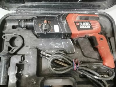 Лот: 15846147. Фото: 1. Перфоратор Black & Decker KD855... Электроинструмент
