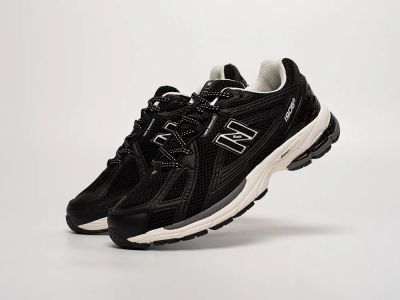 Лот: 21774788. Фото: 1. Кроссовки New Balance 1906R. Кеды, кроссовки, слипоны
