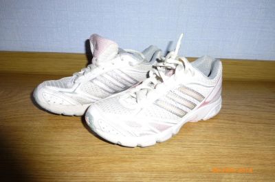 Лот: 4034998. Фото: 1. кроссовки "Adidas", размер 33... Кеды, кроссовки