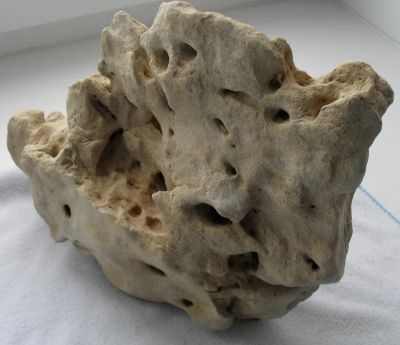 Лот: 6688807. Фото: 1. Белый Кенийский камень для аквариума... Грунты, украшения, наполнения