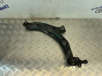 Лот: 21702166. Фото: 1. рычаг нижний Nissan Almera N16. Двигатель и элементы двигателя