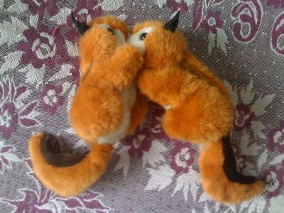 Лот: 1009692. Фото: 1. Целующиеся бурундучки. Мягкие