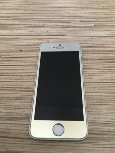 Лот: 11440062. Фото: 1. iPhone 5s 16 Gb. Смартфоны