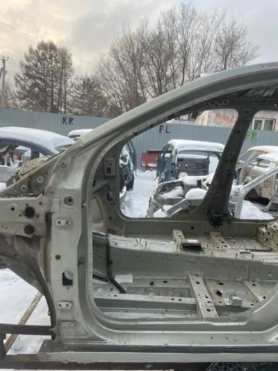 Лот: 24627558. Фото: 1. стойка кузова Renault Fluence... Кузов