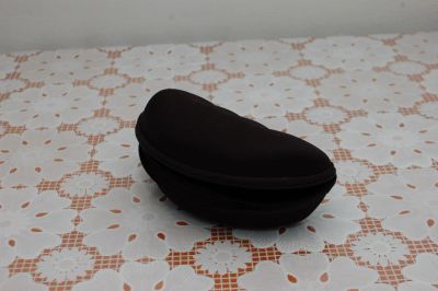 Лот: 4948333. Фото: 1. Чехол для очков. Аксессуары, средства по уходу