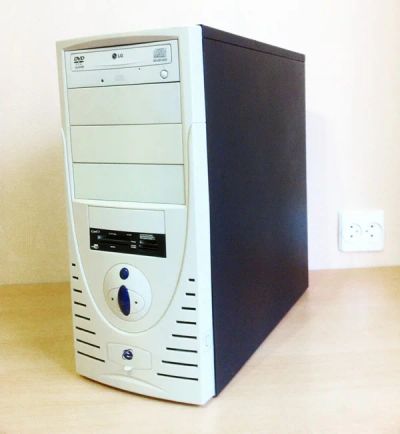 Лот: 7109520. Фото: 1. Компьютер Intel G550 2 ядра 4Гб... Компьютеры в сборе