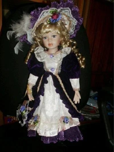 Лот: 12460792. Фото: 1. Фарфоровая кукла Remeco Collection. Куклы
