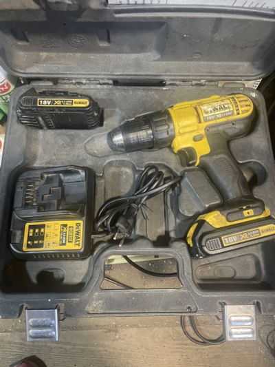 Лот: 25886645. Фото: 1. Шуруповерт дрель DeWalt DCD 771... Электроинструмент