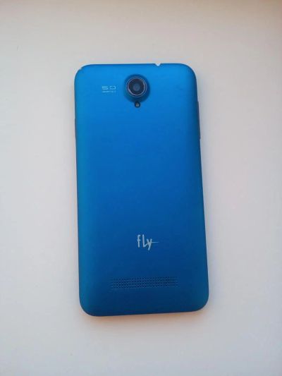 Лот: 7778593. Фото: 1. Смартфон Fly iq4415 era style. Смартфоны