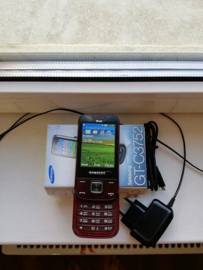 Лот: 10896862. Фото: 1. Samsung GT-C3752. Кнопочные мобильные телефоны