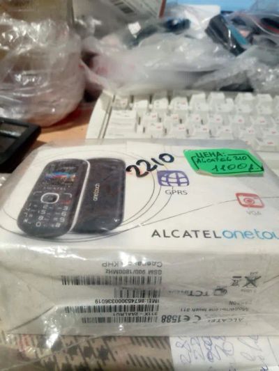 Лот: 24894524. Фото: 1. мобильный телефон alcatel ot 311. Кнопочные мобильные телефоны