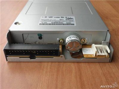 Лот: 4928945. Фото: 1. FDD 3.5 Samsung SFD-321B. Приводы CD, DVD, BR, FDD