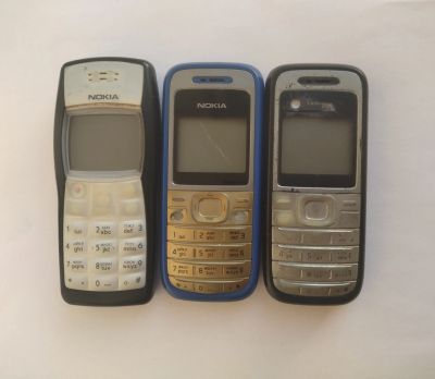 Лот: 25511751. Фото: 1. Nokia 1100 , Nokia 1200. Кнопочные мобильные телефоны