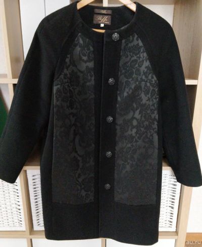 Лот: 14582375. Фото: 1. Женское пальто из виржинской шерсти. Верхняя одежда