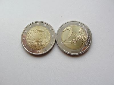 Лот: 12830911. Фото: 1. Литва 2 евро 2015 " 30 лет флагу... Европа