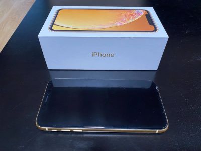 Лот: 16772695. Фото: 1. iPhone XR 64gb. Смартфоны