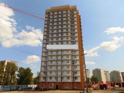 Лот: 10225961. Фото: 1. Продам 1комн. в Октябрьском р-не... Квартиры, студии