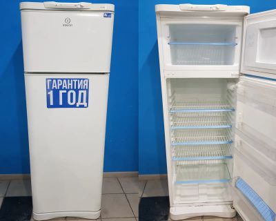 Лот: 21339940. Фото: 1. Холодильник Indesit RA32G.015... Холодильники, морозильные камеры