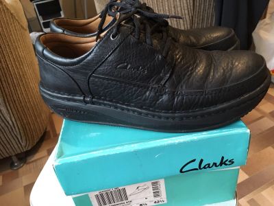 Лот: 14406376. Фото: 1. Туфли мужские Clarks размер 42... Туфли