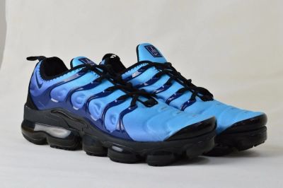 Лот: 16861633. Фото: 1. Кроссовки мужские Nike Air VaporMax... Кеды, кроссовки, слипоны