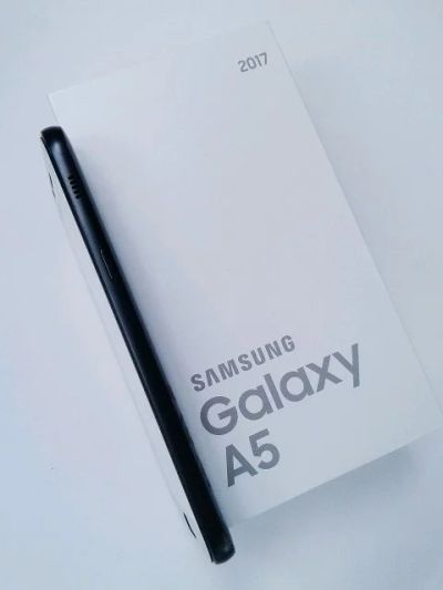 Лот: 10452820. Фото: 1. Samsung Galaxy A5 2017 32 Гб... Смартфоны