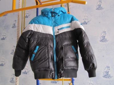 Лот: 6246488. Фото: 1. Продам куртку на мальчика р.134. Верхняя одежда
