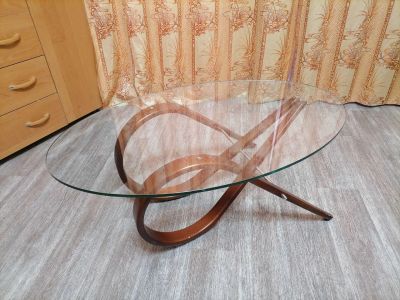 Лот: 23688523. Фото: 1. Журнальный столик со стеклянной... Журнальные столики
